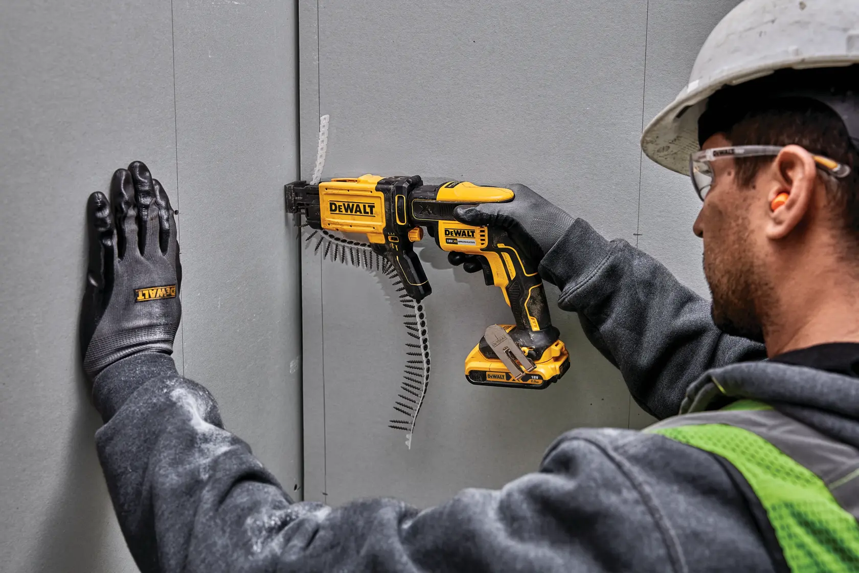 DEWALT® Collated Screw Magazine for DEWALT® Drywall Screwdrivers