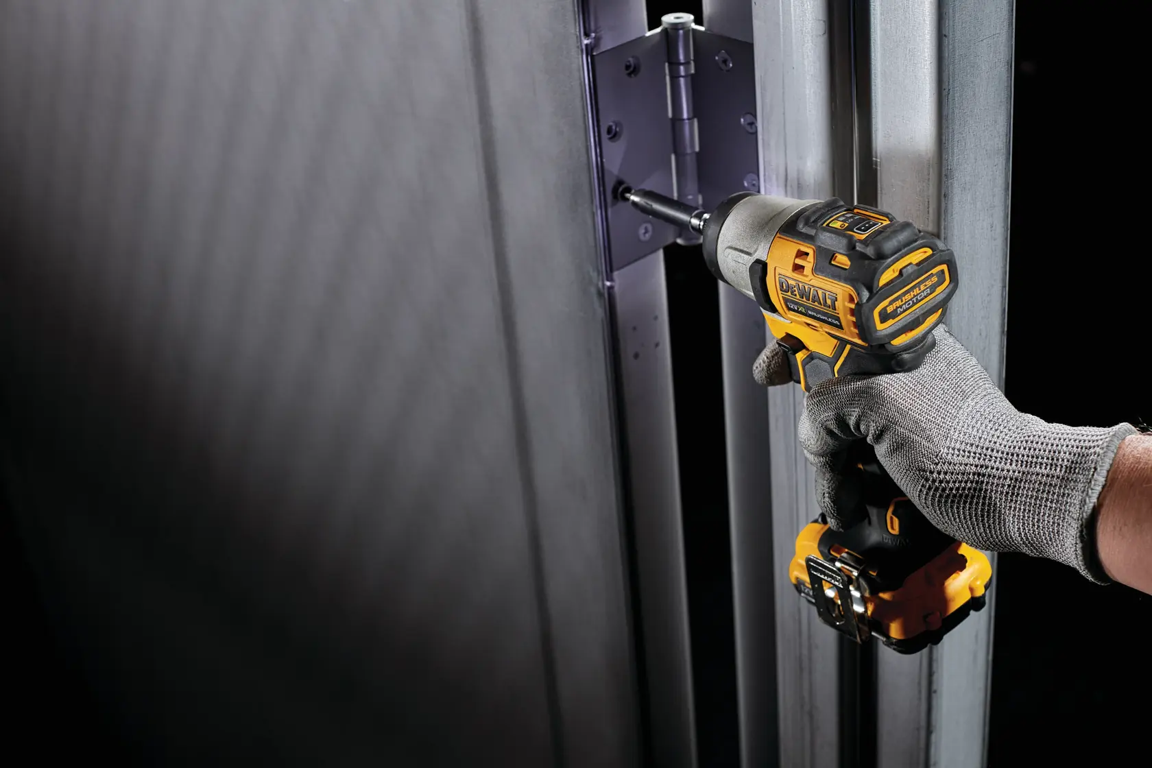 DEWALT® 12V XR® Brushless Twin Kit (2 X 3 Ah)