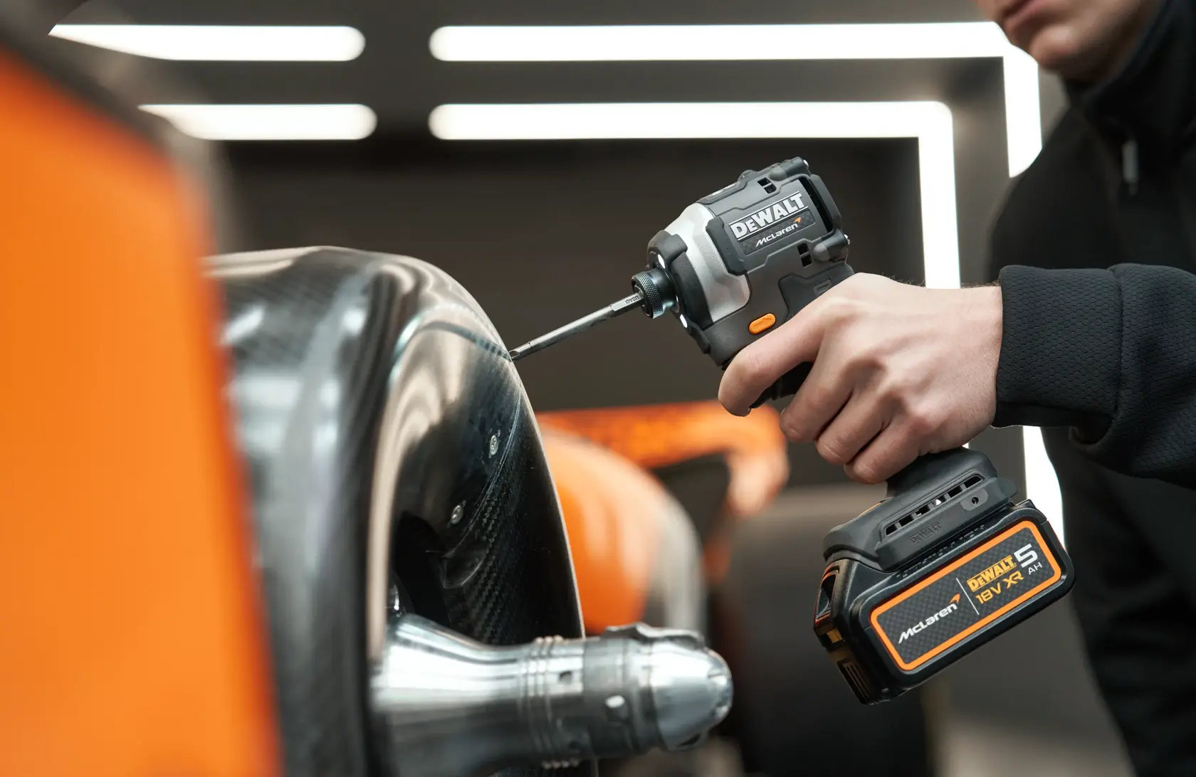 DEWALT® x McLaren F1 Team 18V XR® Brushless Impact Driver - 2 x 5AH
