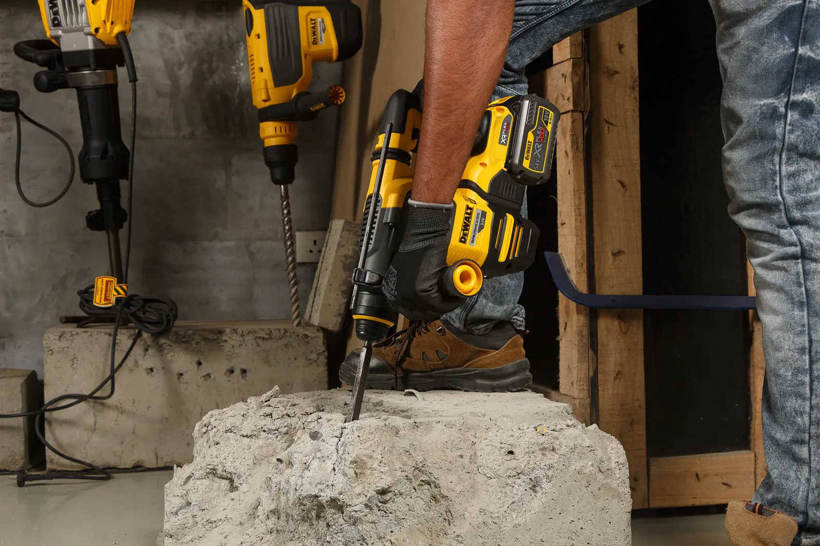 DEWALT® 54V XR® FlexVOLT® Brushless 30mm SDS Plus 3 Mode Cordless Hammer (Tool Only)