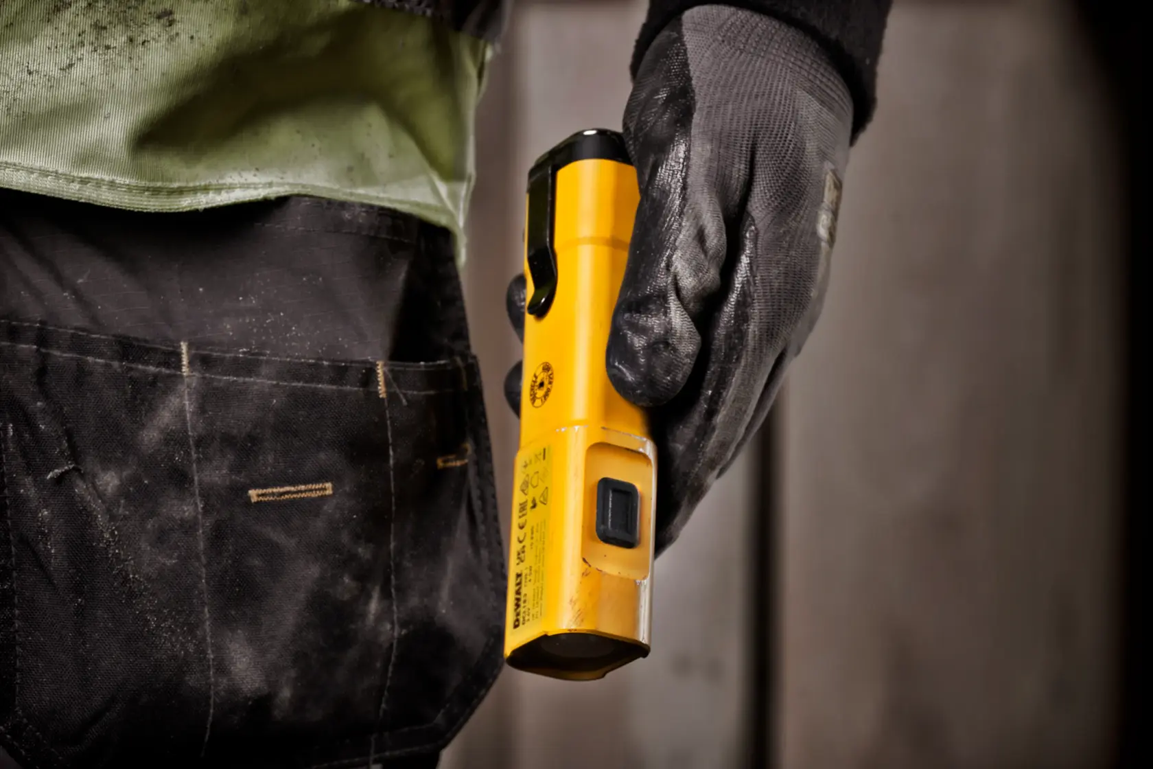DEWALT® Rechargeable USB-C LED Flashlight