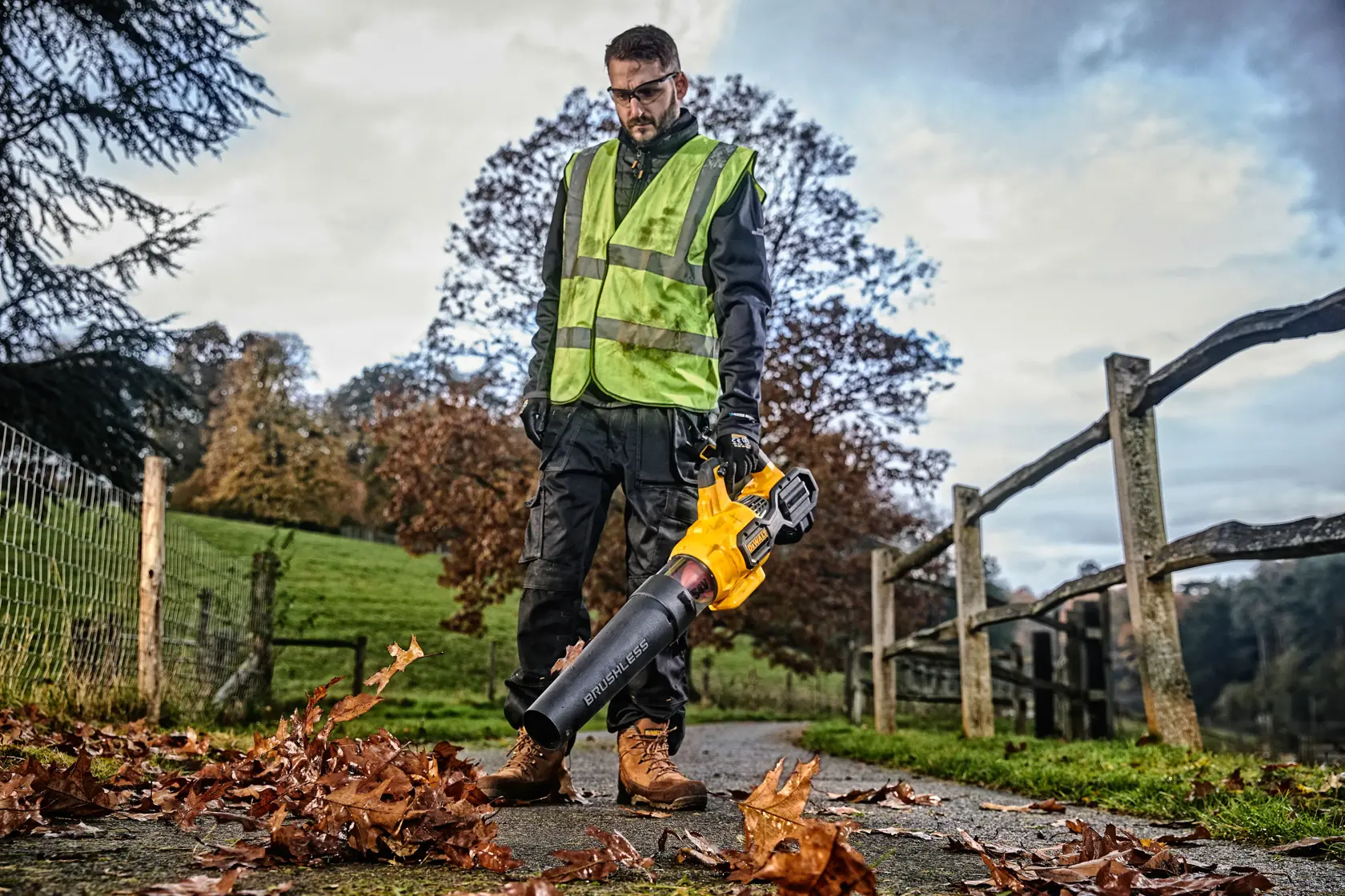 DEWALT® 54V XR® FlexVOLT® Blower - 1 x 9Ah
