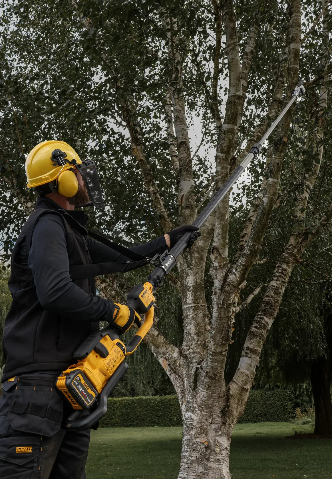 DEWALT® 54V XR® FlexVOLT® Split Boom with String Trimmer Attachment - 1 X 9Ah