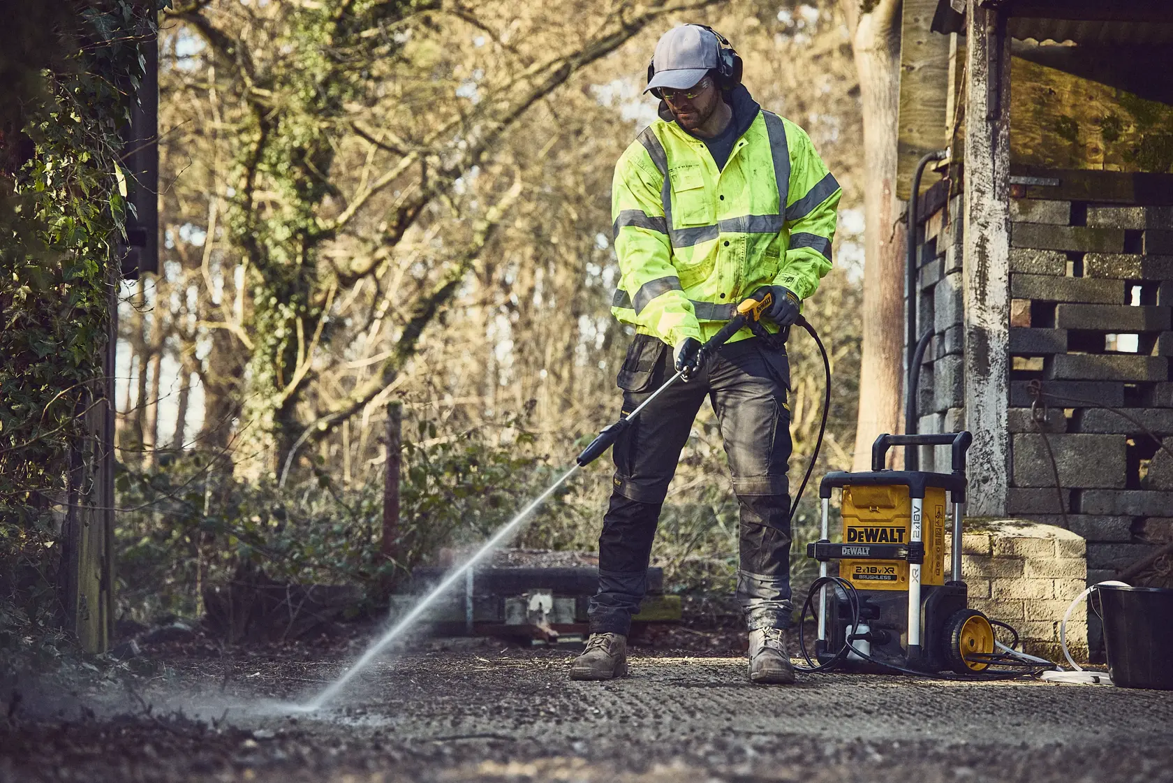 DEWALT® 2x18V XR® 1600 PSI Pressure Washer (Tool Only)