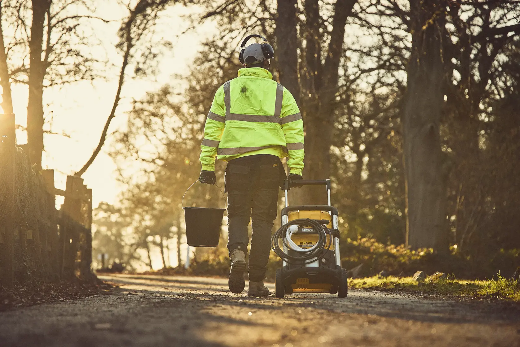 DEWALT® 2x18V XR® 1600 PSI Pressure Washer (Tool Only)