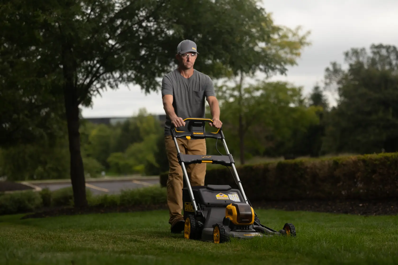 DEWALT® 54V XR® FlexVOLT® Self-propelled Lawn Mower (Tool Only)