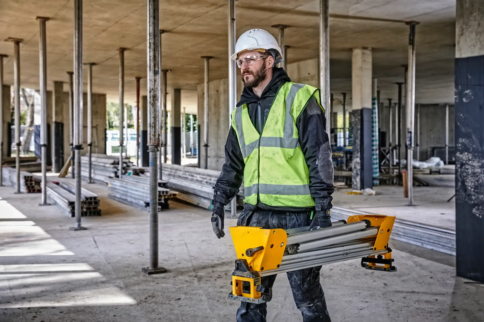DEWALT® Compact Mitre Saw Workstation