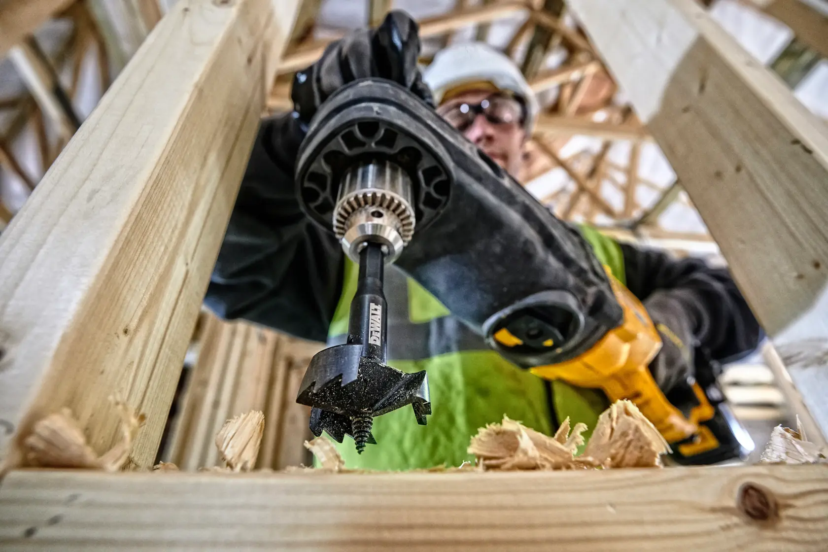 DEWALT® EXTREME 35mm Self Feed Forstner Wood Drill Bit