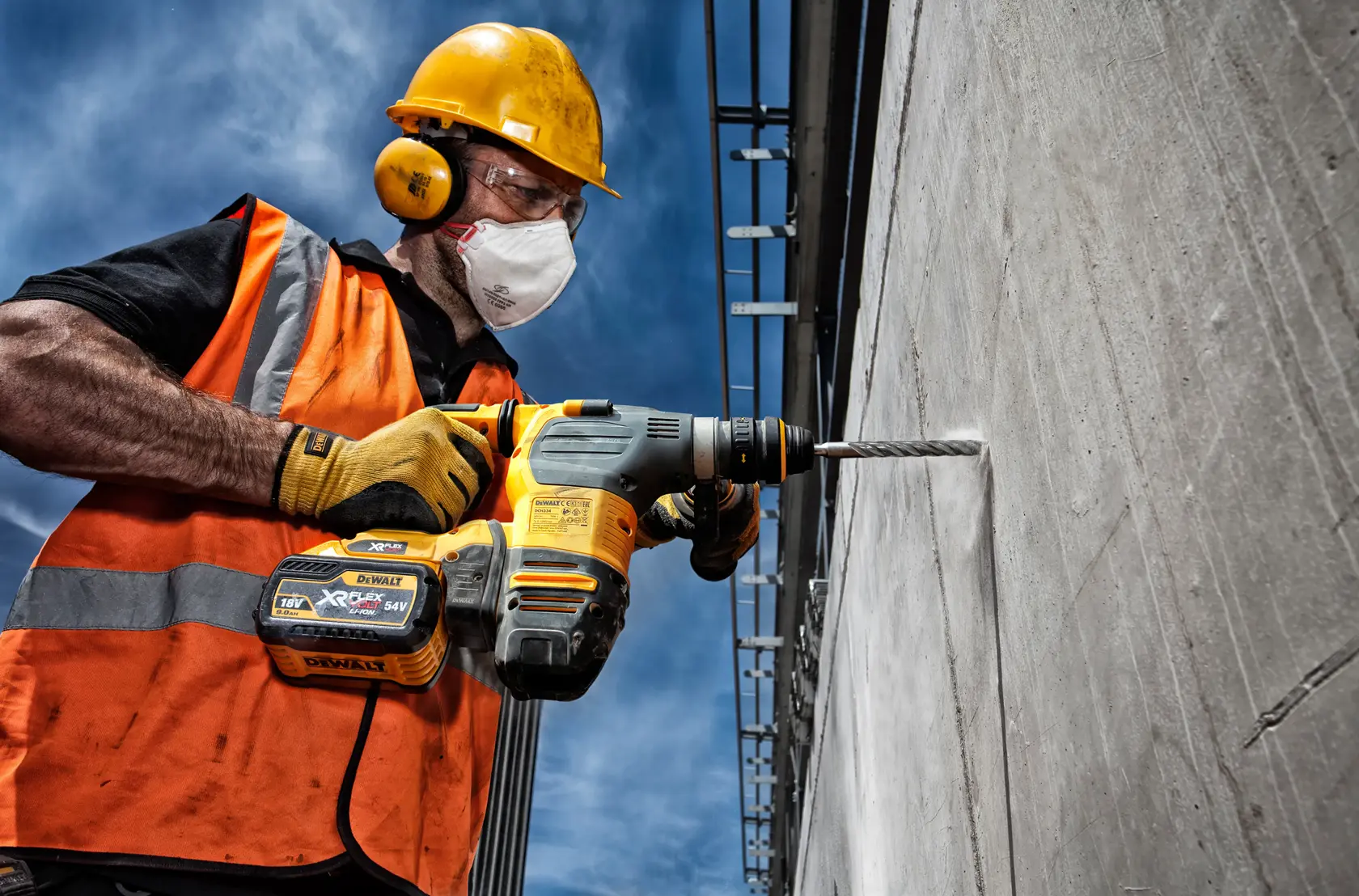 Graphic showing DEWALT XTREME Sub-Compact Series branding with the slogan 'Compact and Performance Packed' on a yellow background.