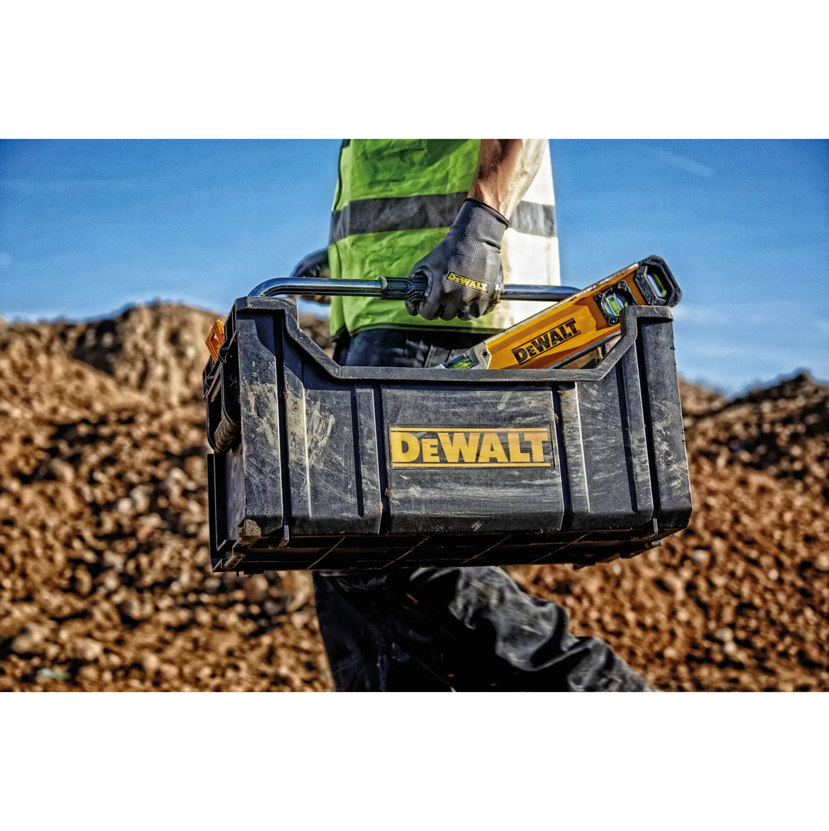 DEWALT® TOUGHSYSTEM® DS280 Tote With Handle