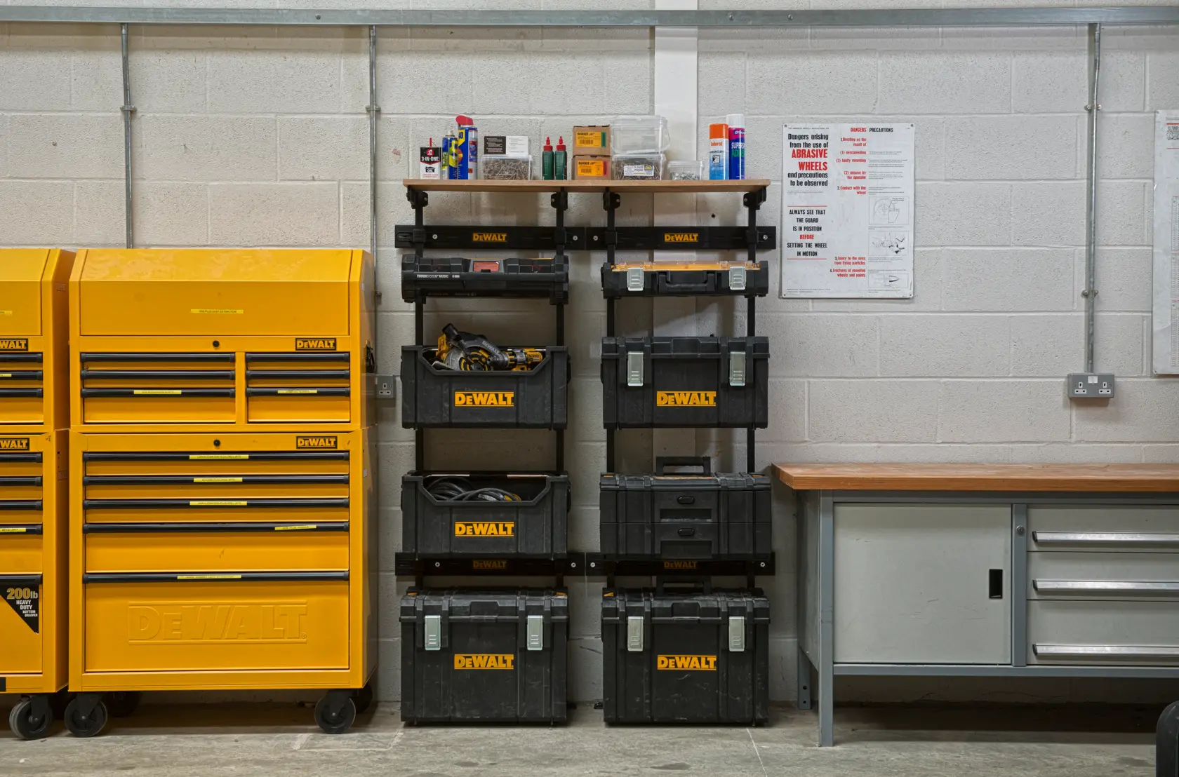 DEWALT® TOUGHSYSTEM® Workshop Racking Solution